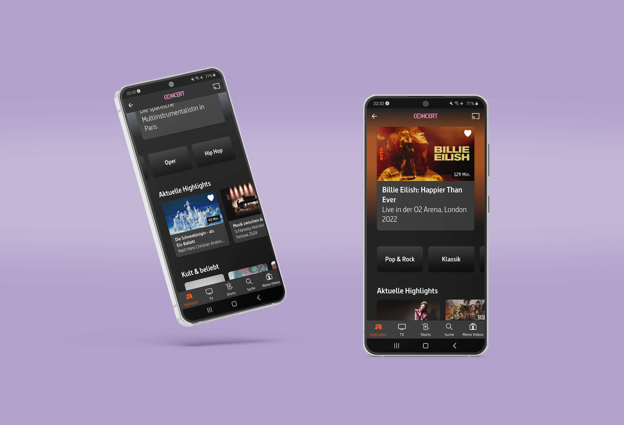 Zwei Smartphone-Bildschirme zeigen eine Musik- und Streaming-App mit unterschiedlichen Ansichten und Inhalten vor einem lila Hintergrund. Die linke Seite pr&auml;sentiert eine Bibliotheks&uuml;bersicht, w&auml;hrend die rechte Seite Details zu einem Billie-Eilish-Konzert oder -Album anzeigt.